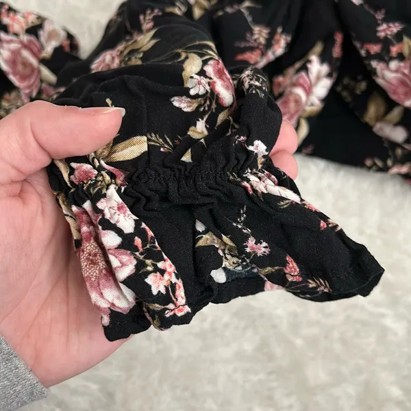 5/$30 🎈 Xhilaration large floral‎ long sleeved dress - Image 5
