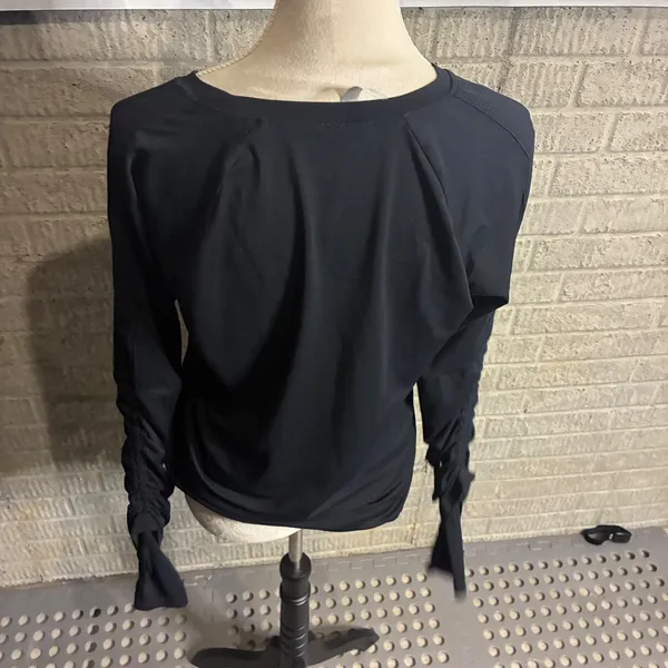 Fabletics Womens Black Ruched Sleeve Long Sleeve‎ Activewear Top Size Large - Image 3