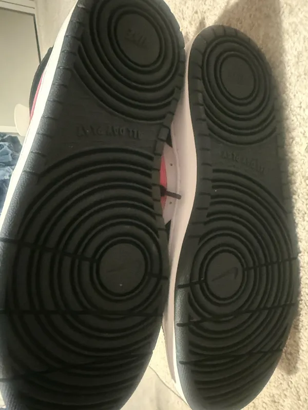Nike Shoes Women’s - Image 4