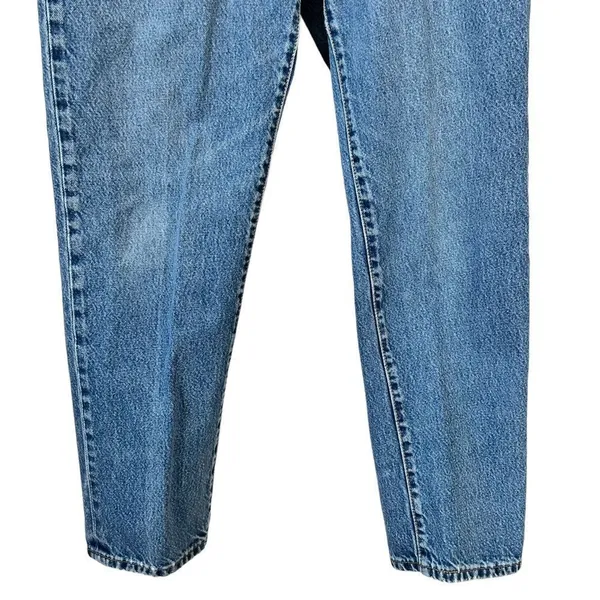 Levi’s Y2K Relaxed Fit Tapered 550 Jeans - Image 4