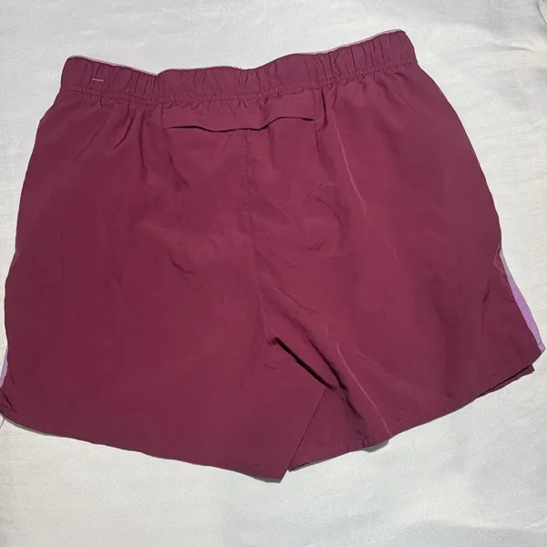 Nike Women's Maroon Athletic Shorts with Light Pink Panels - Image 4