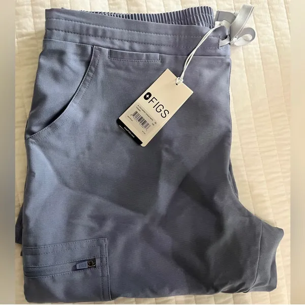 FIGS Yola Skinny pants scrub pant Size Medium - Image 2