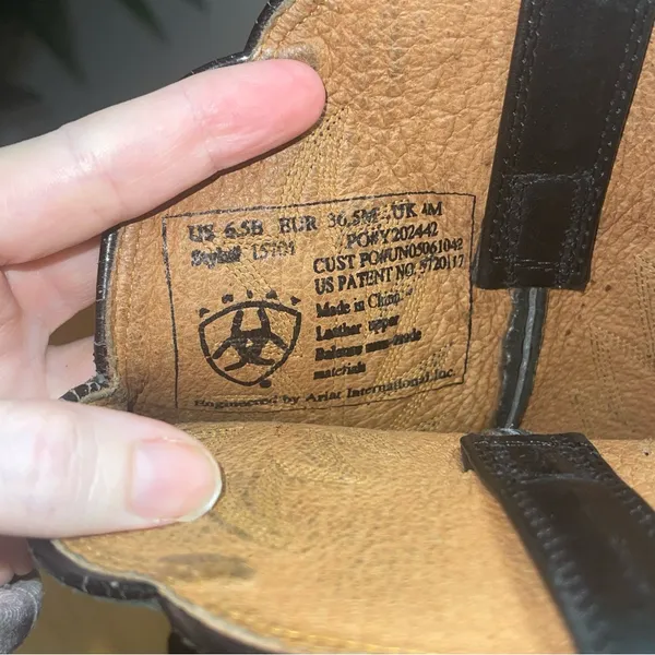 Women’s Ariat Heritage R Toe Western Boot Size‎ 6.5 - Image 8