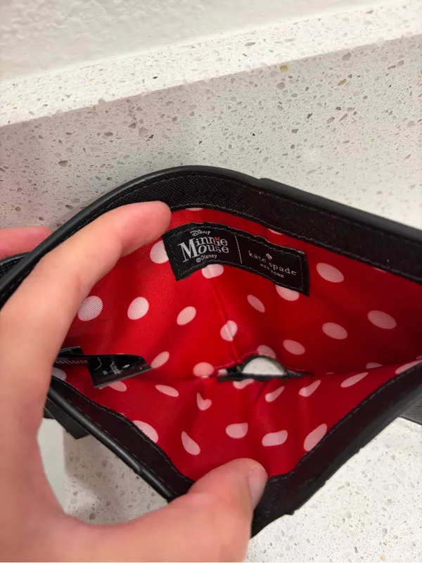 Kate Spade Disney Limited Edition Minnie Mouse Adalyn Leather Wallet - Image 5
