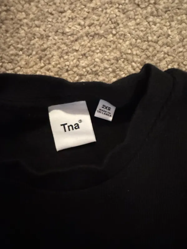 Aritzia Long Sleeve TNA - Image 3