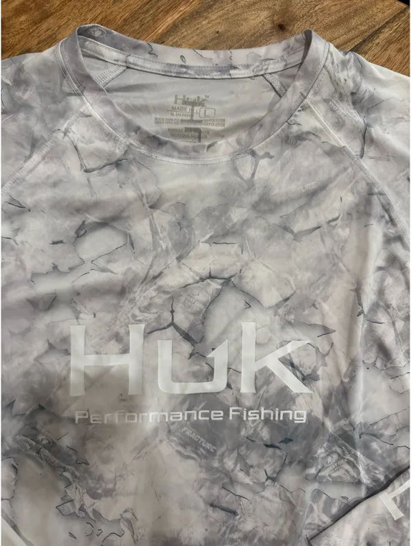Men’s Huk Fishing Long Sleeve - Image 2