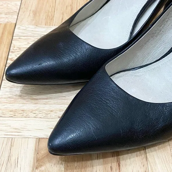 MICHAEL Michael Kors AO13E Black Leather Pointy Toe Classic Pumps Size 8.5M - Image 10