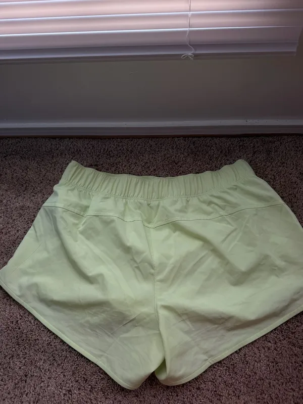 Old Navy Shorts - Image 2