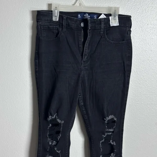 Hollister Women Black Denim Jeans High Rise‎ Super Skinny Ripped size 5R. - Image 2