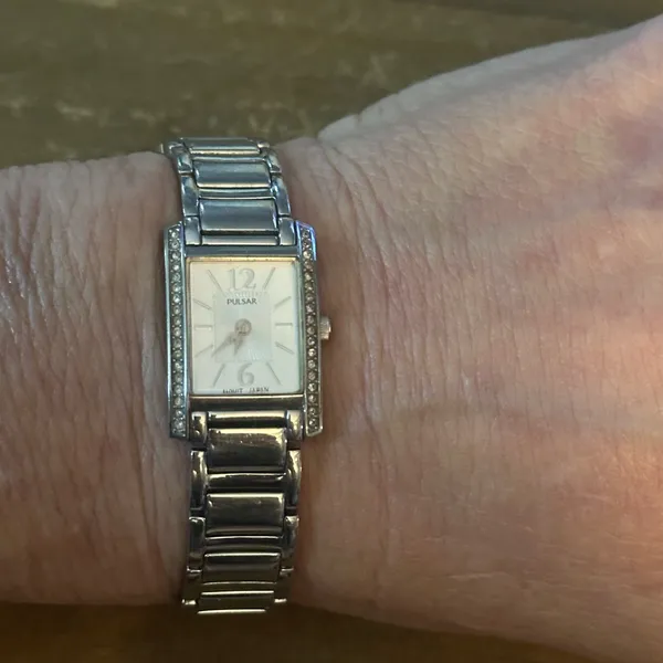 Vintage Pulsar stainless steel cubic zirconia watch - Image 3