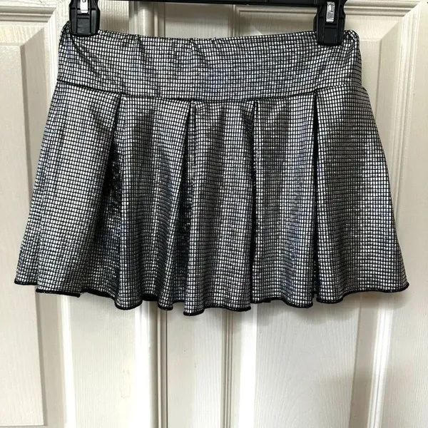 SHEIN EZwear Silver A-Line Mini Skort w/ Built-In Shorts | Size S - Image 2
