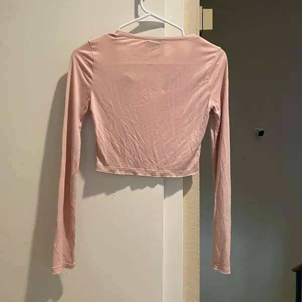Urban outfitters pink crop top - Image 2