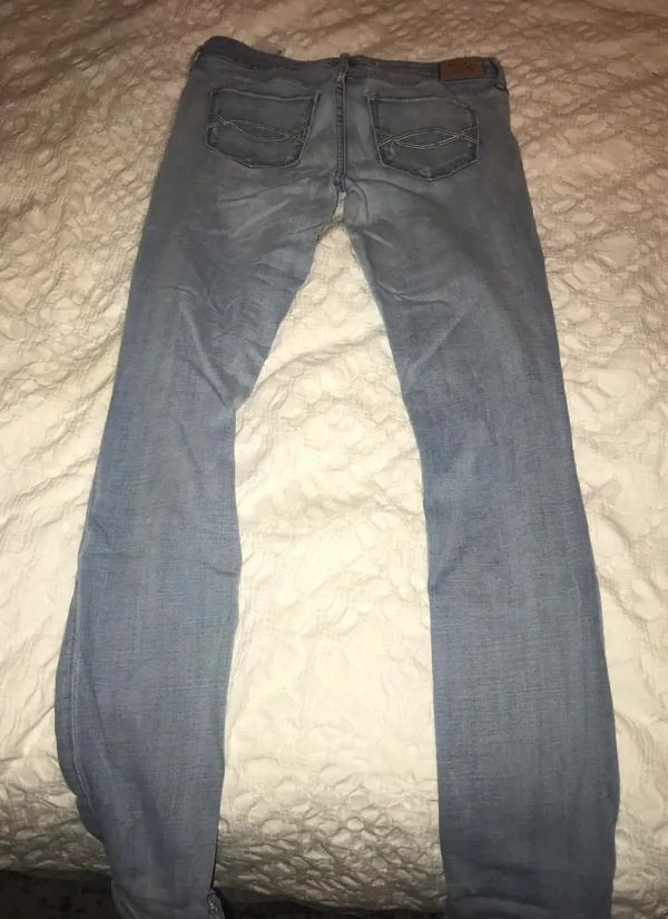 Abercrombie Jeans - Image 5