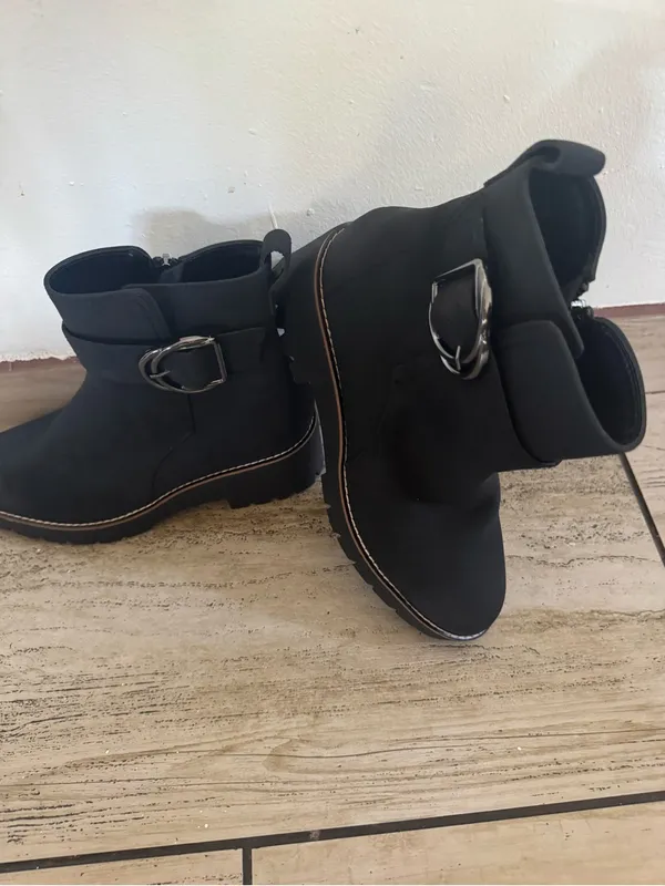 Blondo Black Lug-Sole Waterproof Ankle Boots - Image 12