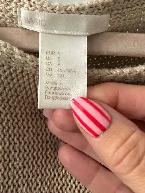 H&M Beige Lightweight Knit Sweater - Image 2