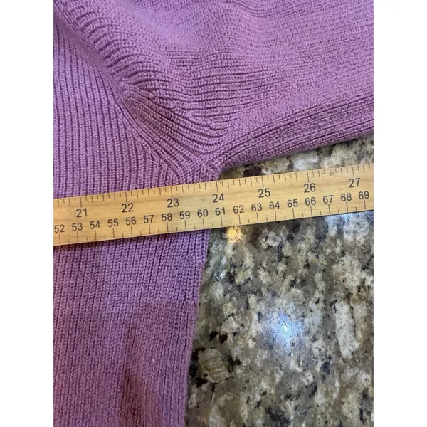 Lululemon Merino Wool Blend Crewneck Ribbed Sweater Velvet Dust Purple Size 10 - Image 9