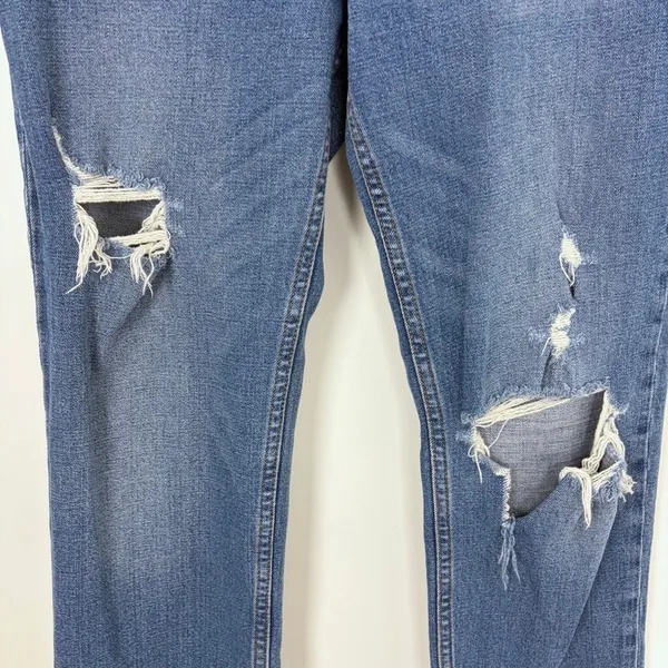 Abercrombie & Fitch The Ankle Straight Ultra High Rise Distressed Size 29/8 Long - Image 3