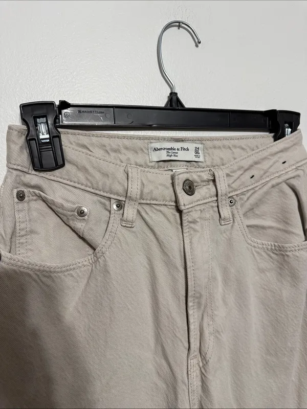 Abercrombie & Fitch Light Beige “The Loose” Baggy Jeans - Image 3