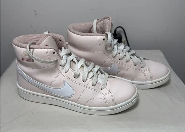 Nike Court Royale 2 Mid Top Women’s Shoes Sz 6 Pastel Pink - Image 2