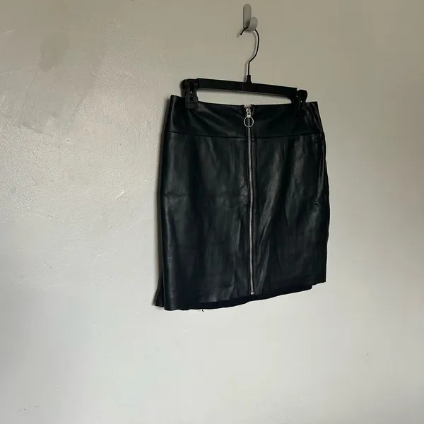 Express Vegan Leather Black Mini Skirt with Zipper medium 8 - Image 2
