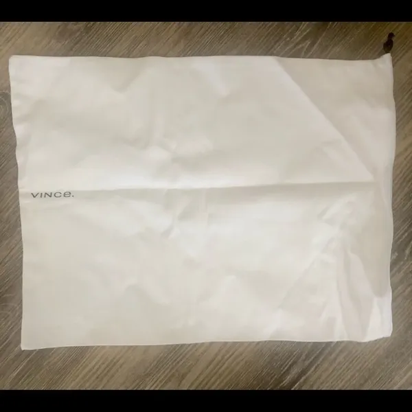 Vince white drawstring dust bag - Image 4