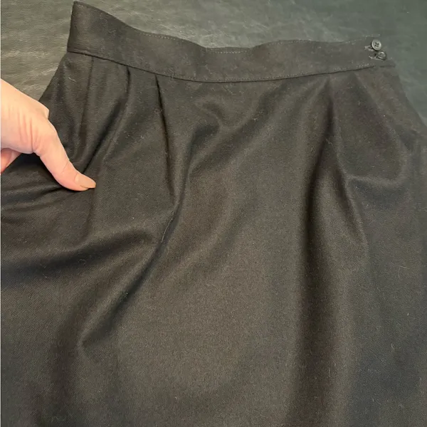 Pendleton Petite Vintage Virgin Wool Black Skirt Classic W/Pockets - Image 5