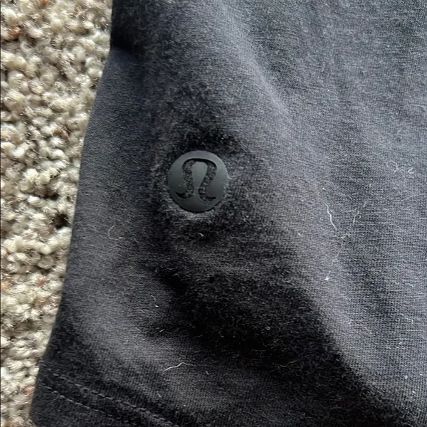 Black Lululemon Women's Tank Top‎ - Image 3