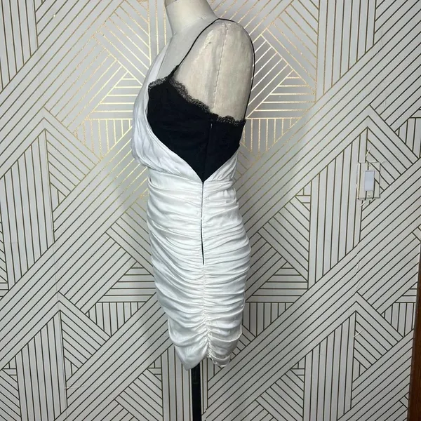 Alice + Olivia Bianca Mini Dress Ruched One-Shoulder‎ Silk White Black Size 6 - Image 6
