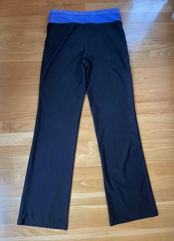 Black Bootcut Leggings Size M - Image 2