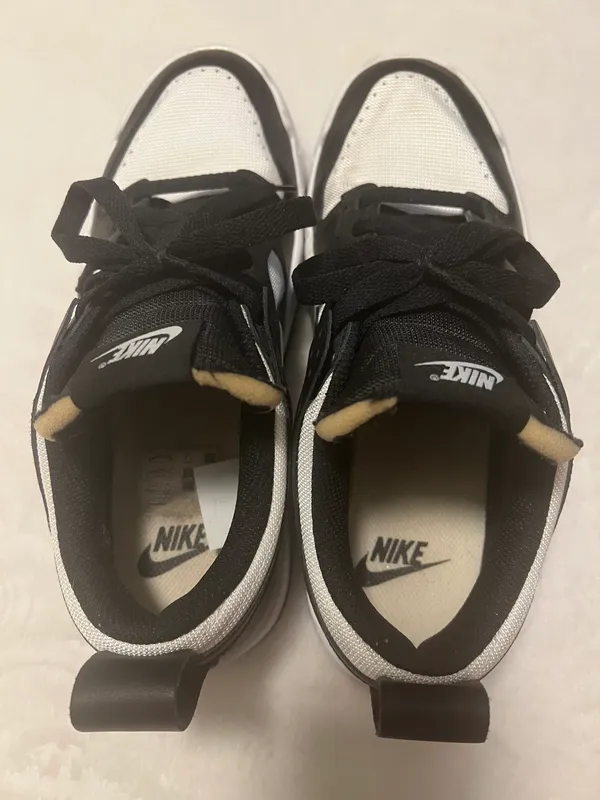 Nike Dunk Low Disrupt Sneakers - Image 8