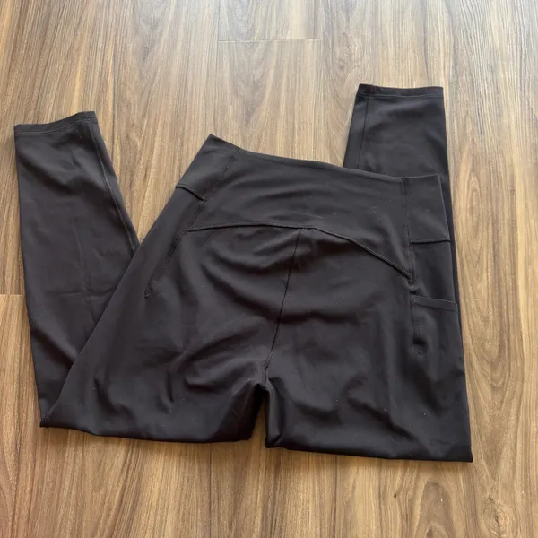 On Cloud Leggings - Image 5