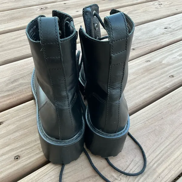 Modern chunky platform combat boots 🖤🖤🖤 - Image 13