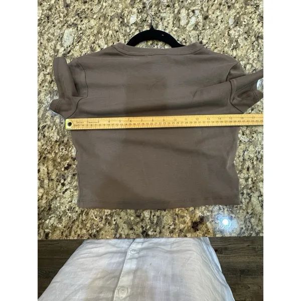 Urban Revivo Brown Cropped Baby Tee Size 8 Cotton - Image 7