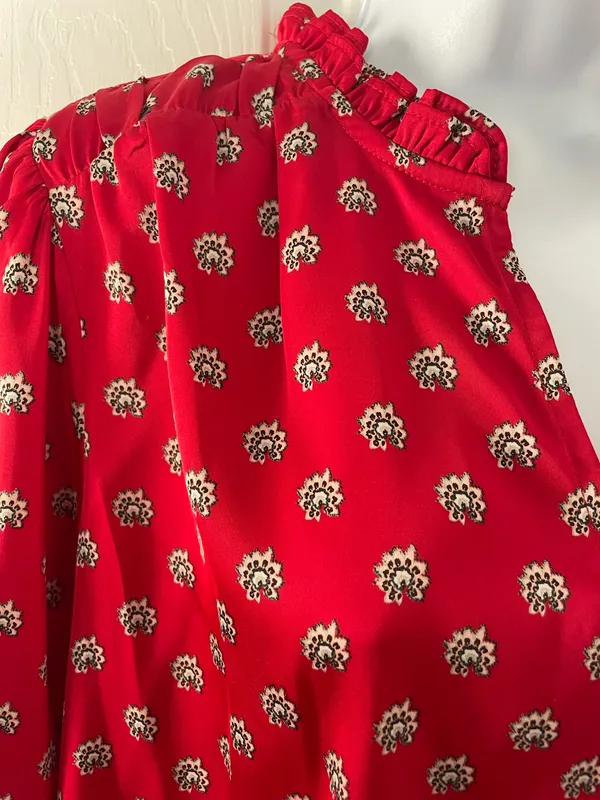 Women’s Wonderly Red Long Sleeve Silky Shirt Blouse New With Tags Size L - Image 2