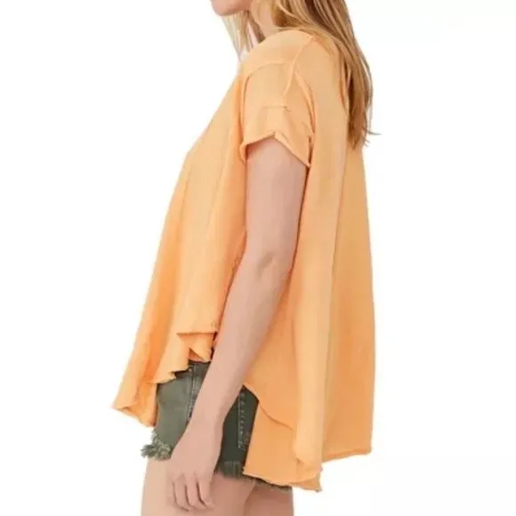 Free People Women's Sammie V-Neck T-Shirt (Canteloupe, Medium) - Image 3