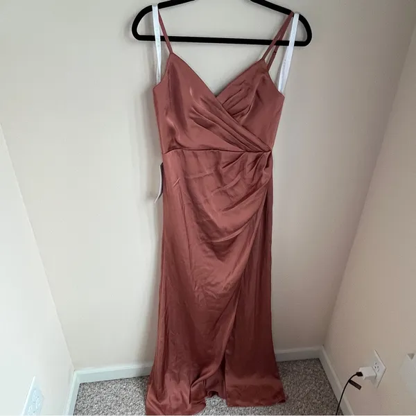 NWT Azazie Maci Bridesmaid Dress Size A6 Cedar Rose Pleated Stretch Satin Gown - Image 8