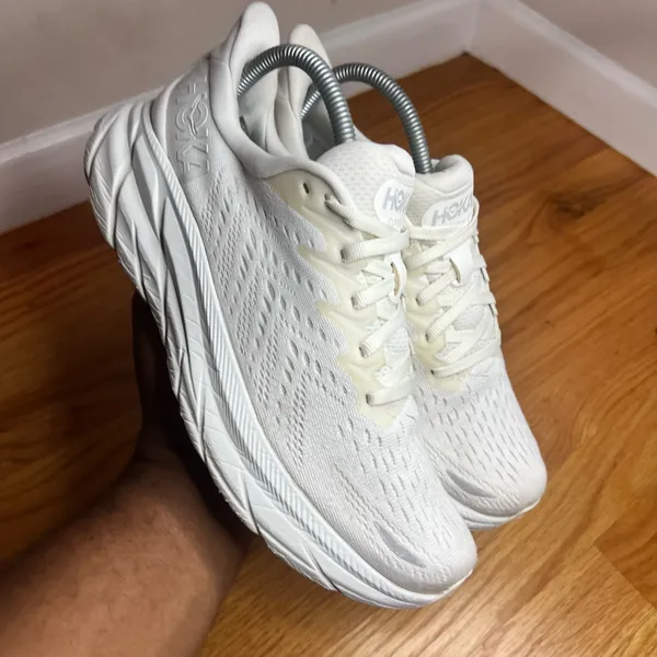 Hoka Clifton 8 “White” 1119394WWH Size 9W NO BOX - Image 16
