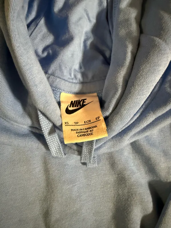 Nike Sweatshirt - Image 2