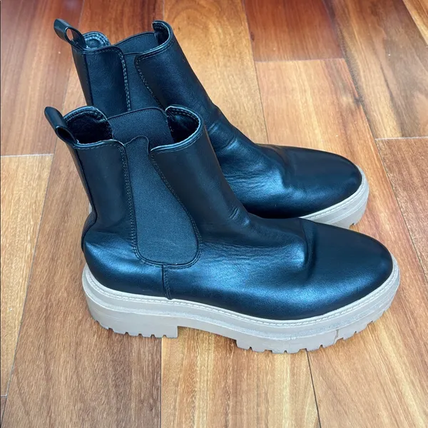 Primark lug soled boots - Image 3