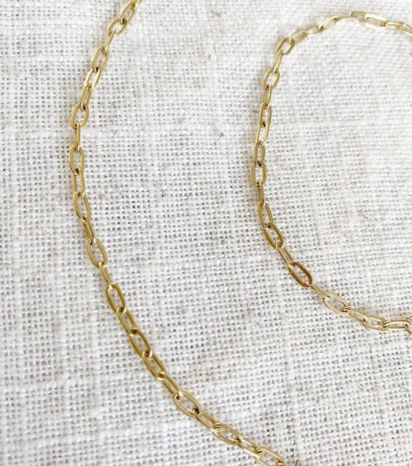 Gold Dainty Chain Link Bracelet - Image 3