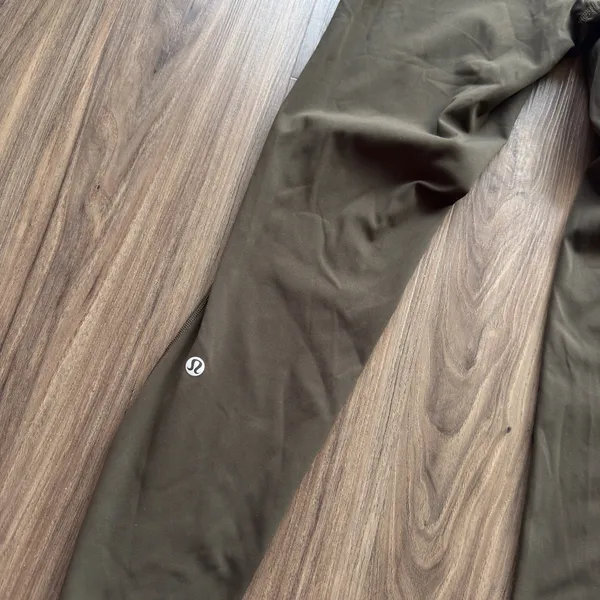 Lululemon Leggings - Image 5