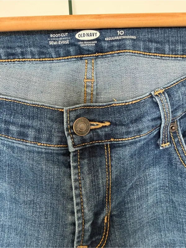 Old Navy Blue Women's Boot Cut Jeans - Image 3