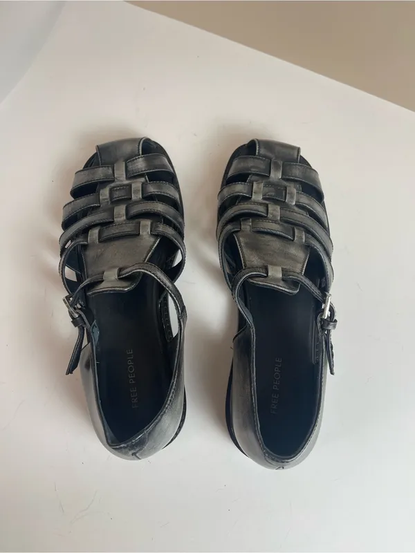 Free People Willow leather fisherman flat sandals distressed black Gladiator 8 - Image 6