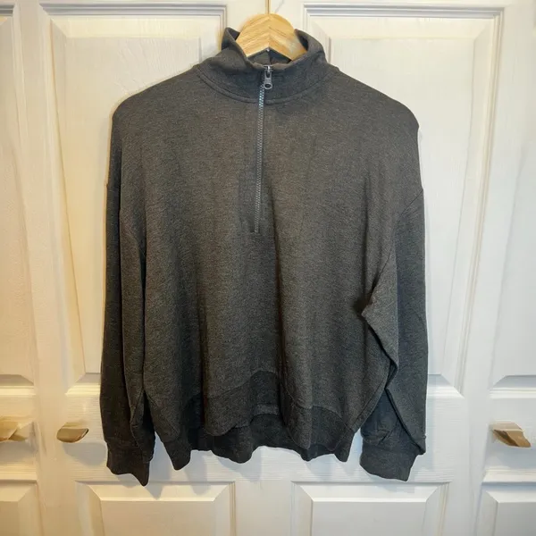 Lou & Grey Signaturesoft Sweatshirt Medium Quarter Zip Charcoal Loungewear NWT - Image 2