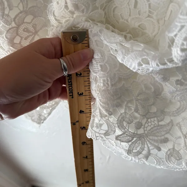 Muse‎ White Lace Overlay Romper Size 2 Kentucky Derby Boho Cottagecore - Image 9