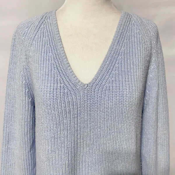 J Crew Cotton V-Neck Vented Hem Tunic Sweater AV009 Light Blue Size Medium - Image 3