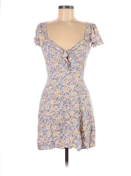 ✨REFORMATION Elio Floral Mini Sz 4 Dress✨ - Image 4