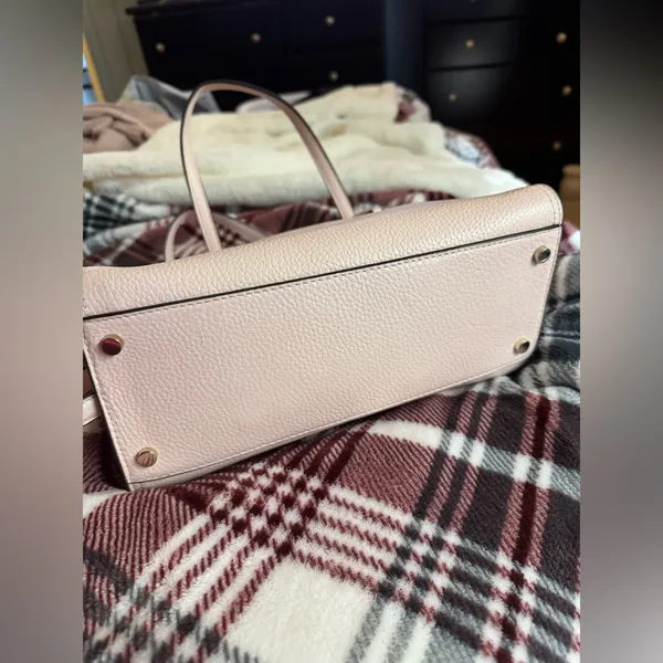 Kate Spade crossbody purse - Image 3