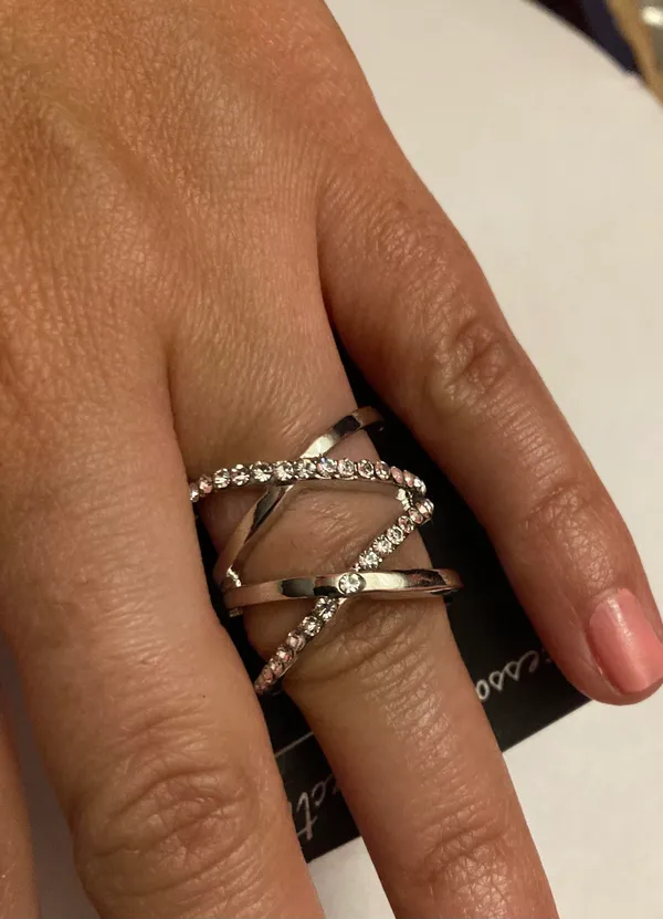 Accseeory connection woman ring silver color size 8 - Image 2
