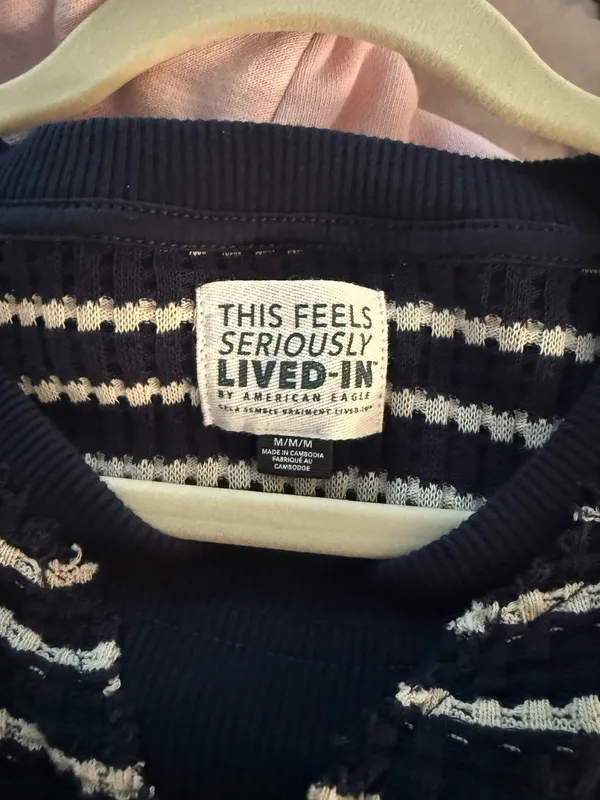 American Eagle Long Sleeve Striped Navy and White - Image 3